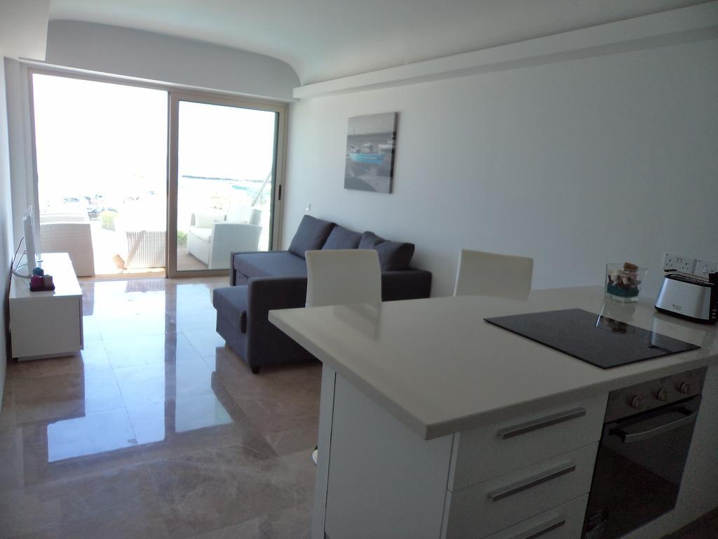 Thalassa Court Sandy Beach Apartment Protaras Oda fotoğraf